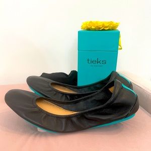 Tieks Classic Black size 8